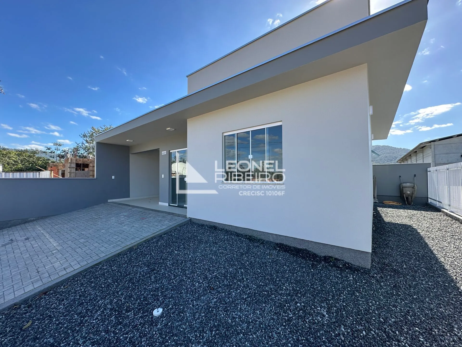 Casa com 2 dormitórios à venda, 70,50 m no bairro Divinéia em Rio dos Cedros/SC — foto 2