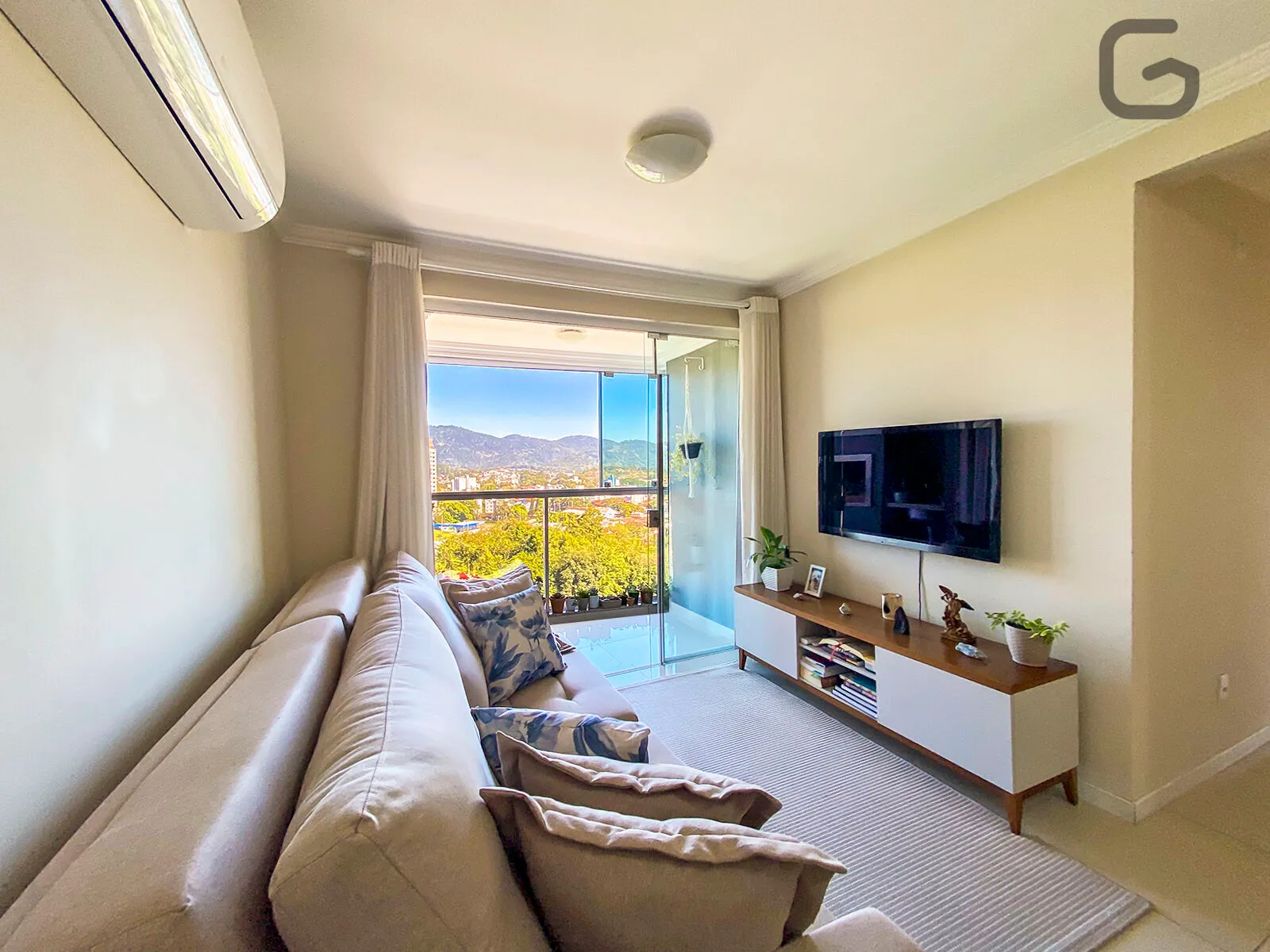 Apartamento 3 dormitórios Bairro Água Verde — foto 2