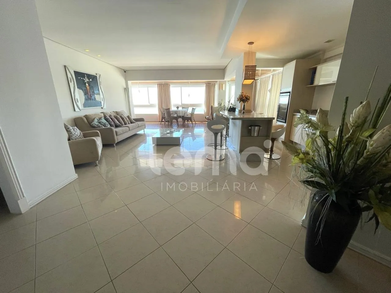 Belíssimo apartamento, mobiliado, frente mar em um dos endereços mais desejados de Balneário Camboriú/SC! — foto 5
