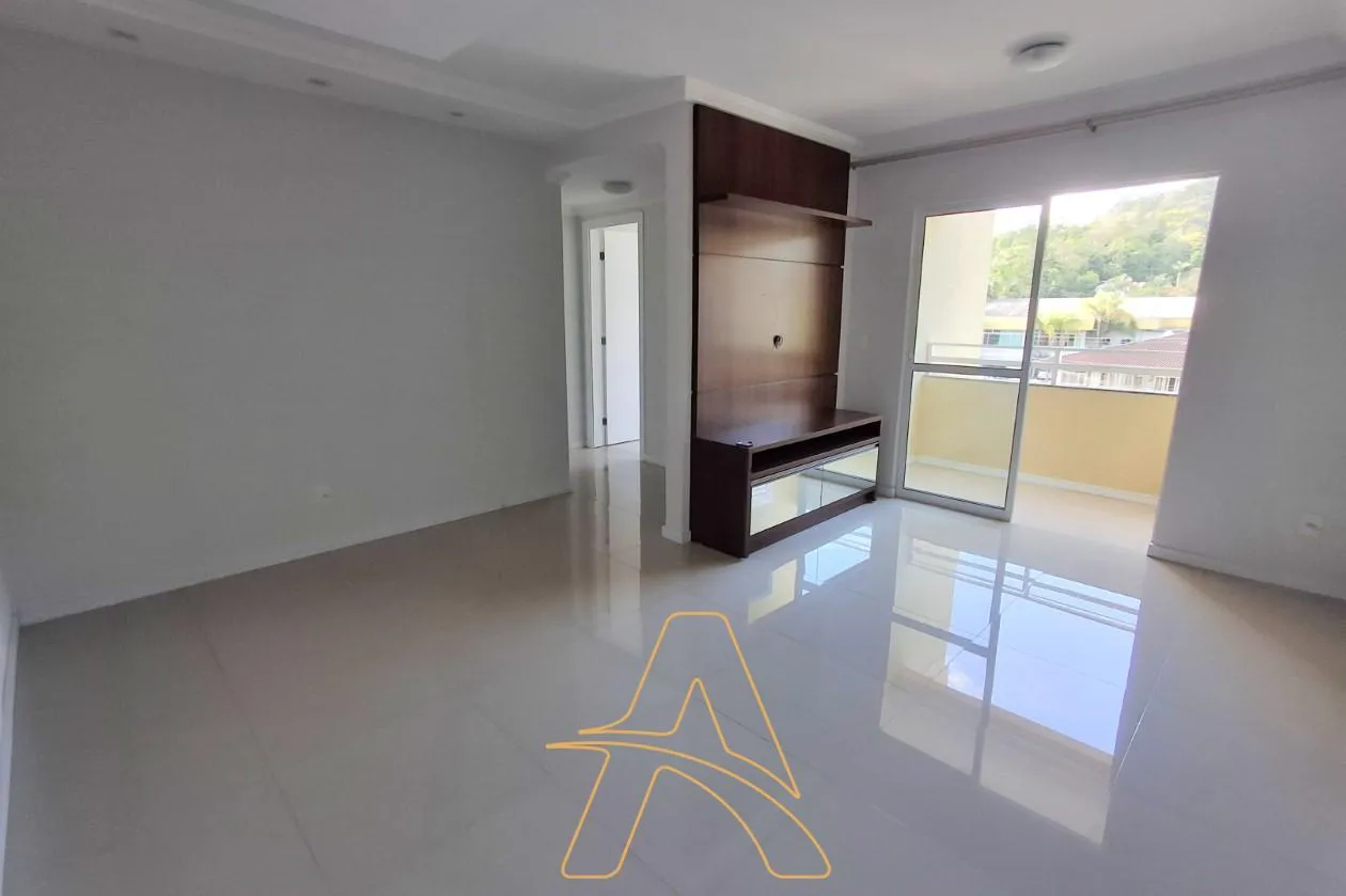 Excelente Apartamento Semimobiliado no Bairro Itoupavazinha! — foto 2