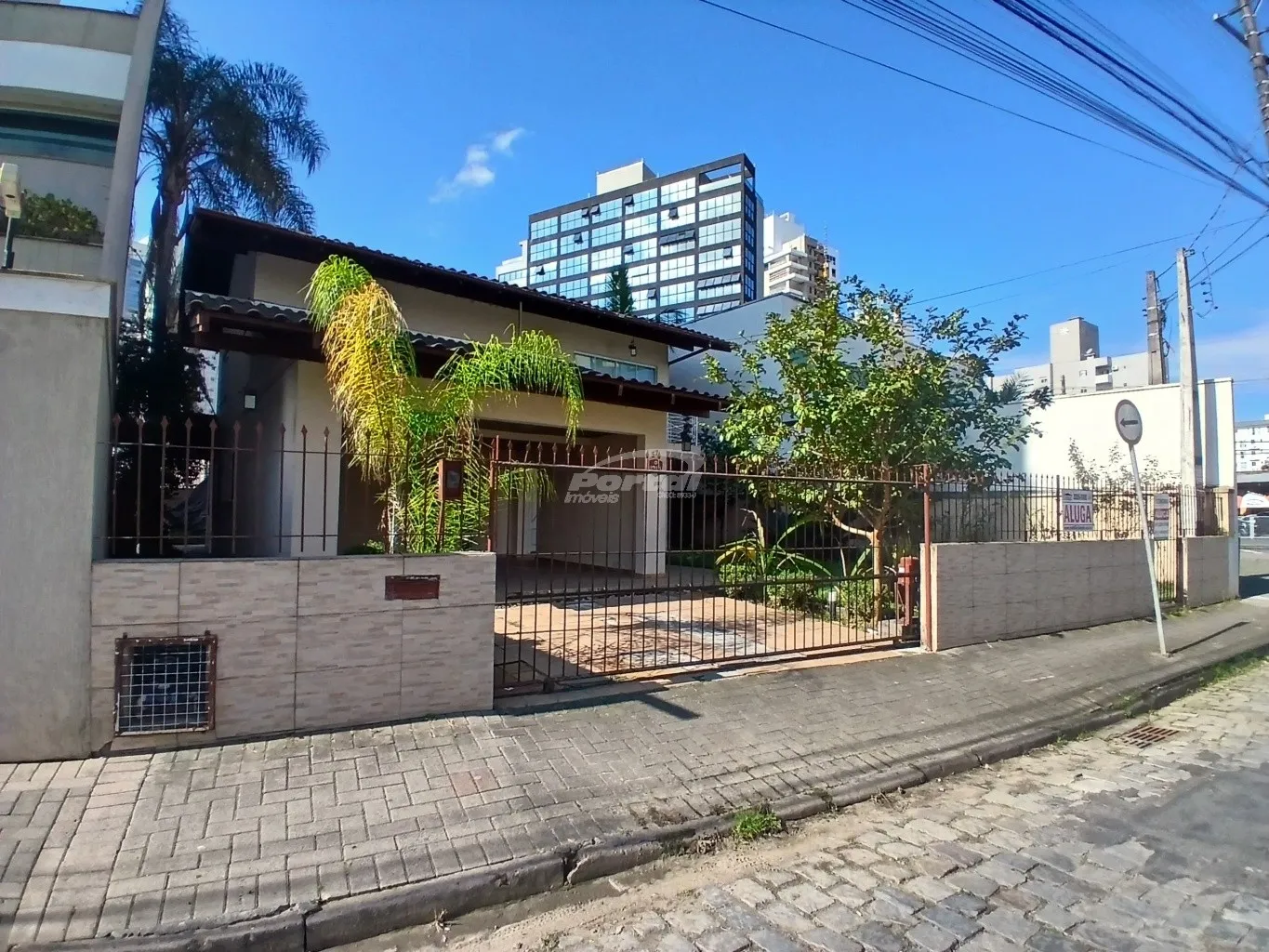 Casa comercial/ residencial MOBILIADA disponível para locação no bairro VILA NOVA - BLUMENAU/SC — foto 2