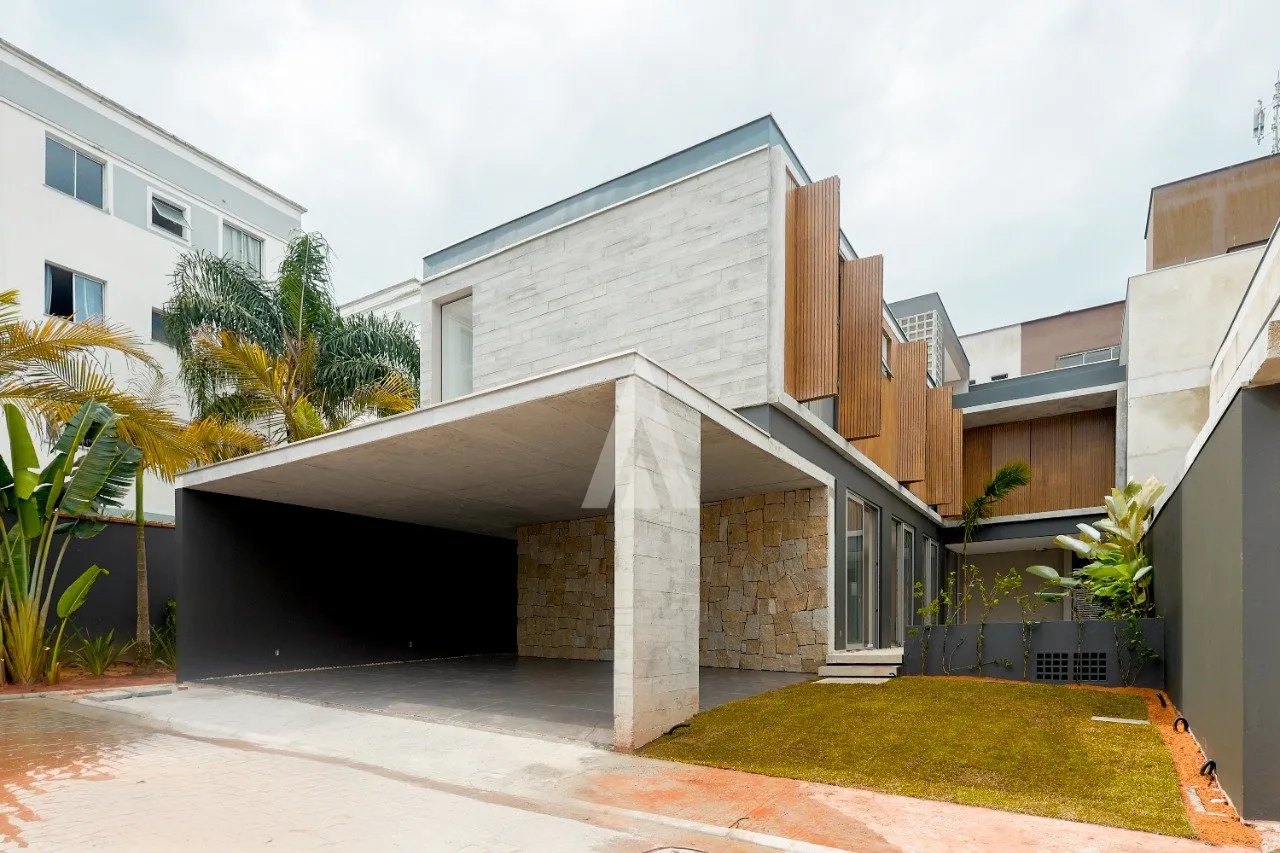 Casa em condomínio com 4 suítes à venda no bairro Glória em Joinville - SC por R$ 2.812.000,00. - foto 1