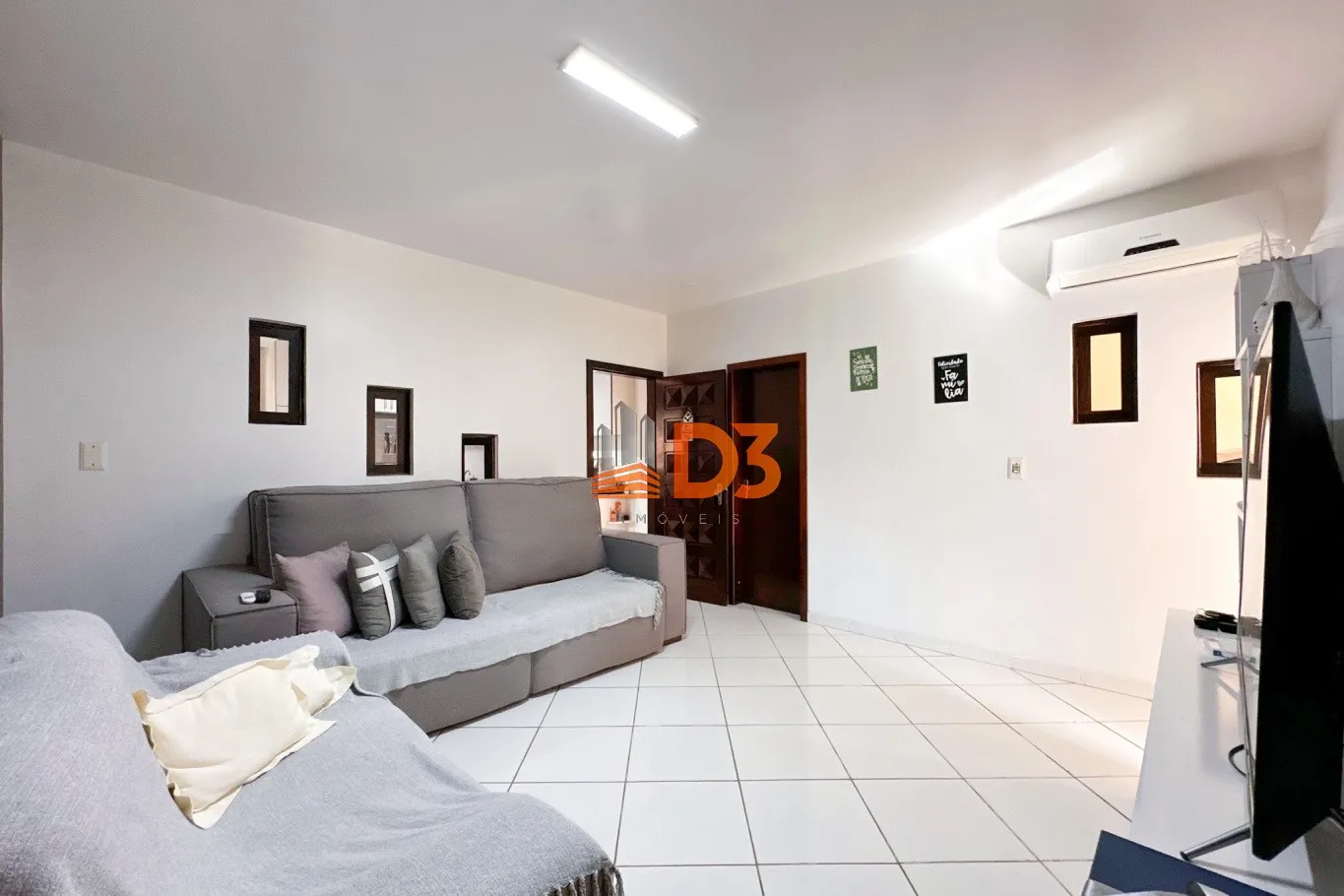 Excelente casa com 4 dormitórios no bairro Garcia — foto 4