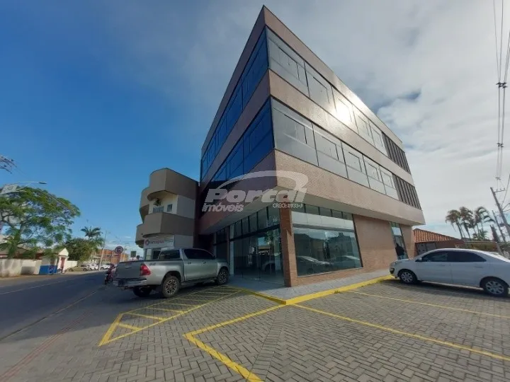 Sala comercial com aproximadamente 270 m no bairro Centro - Barra Velha/SC - foto 1