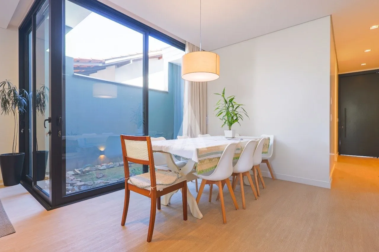 Sobrado com 4 suítes e 1 quarto à venda no bairro Jardim Sofia em Joinville - SC por R$ 1.800.000,00. — foto 3