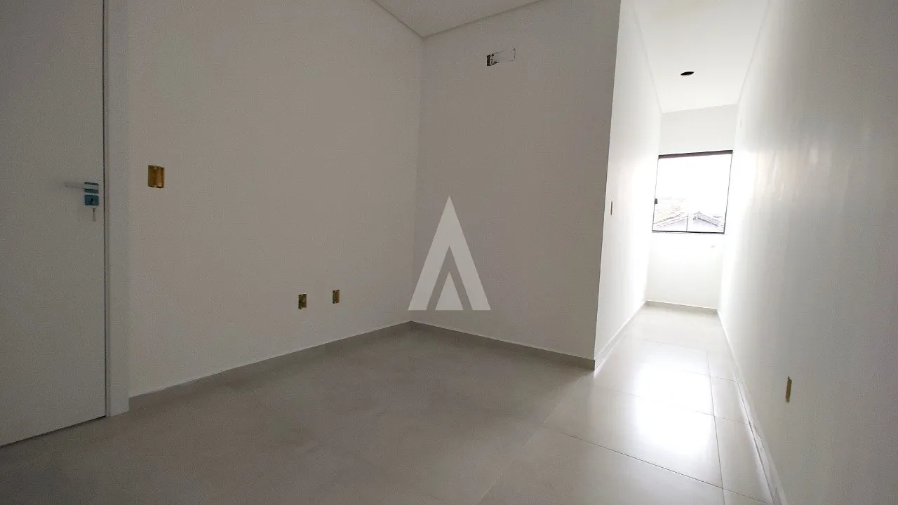 Sobrado geminado com 1 suíte e 2 quartos à venda no bairro Iririú em Joinville - SC por R$ 519.000,00. — foto 7