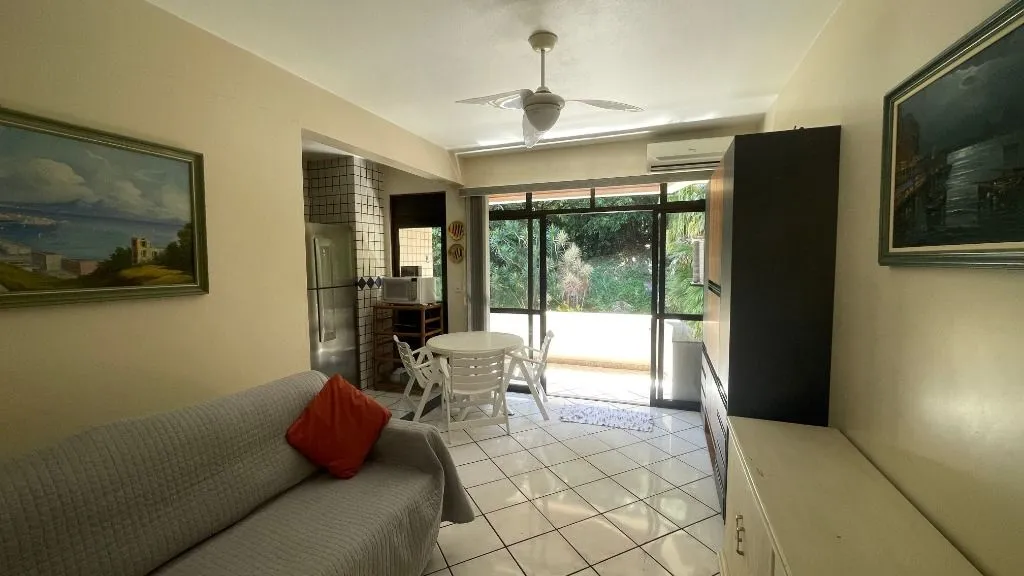 Apartamento em Florianópolis - foto 1