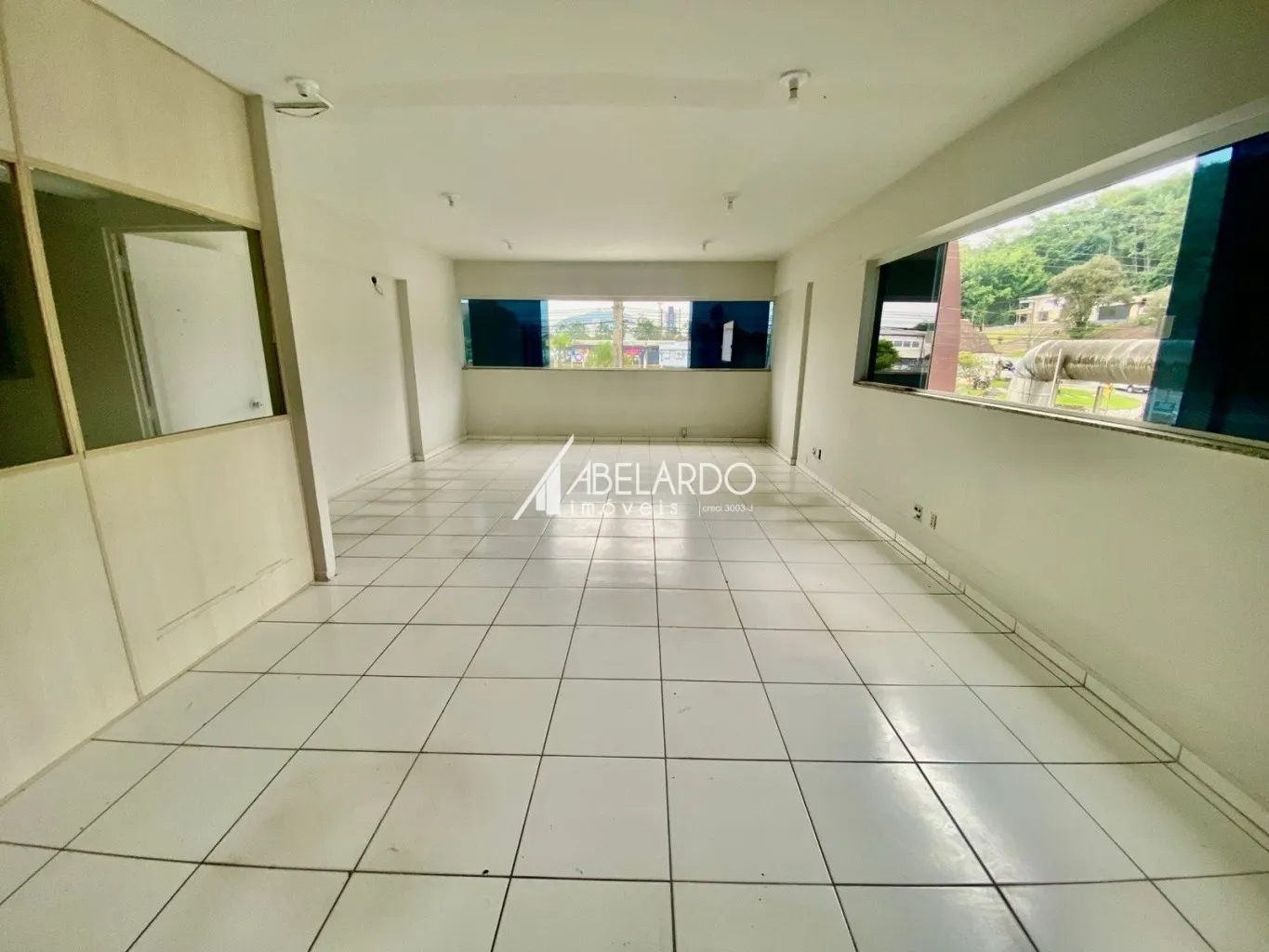 Excelente sala comercial em ótima localização — foto 4