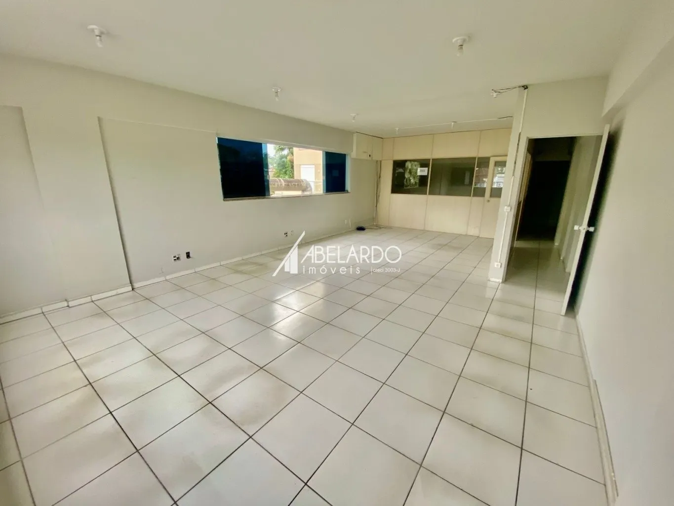 Excelente sala comercial em ótima localização — foto 7