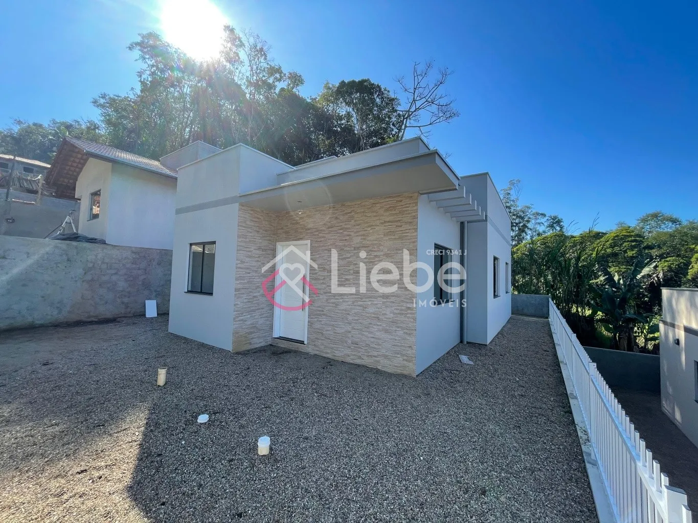 Casas com 03 dormitórios e uma suíte no Residencial LION II a partir de 70,00m de área privativa em cada unidade. Localizado no Bairro Ribeirão Clara na cidade de Pomerode. — foto 3