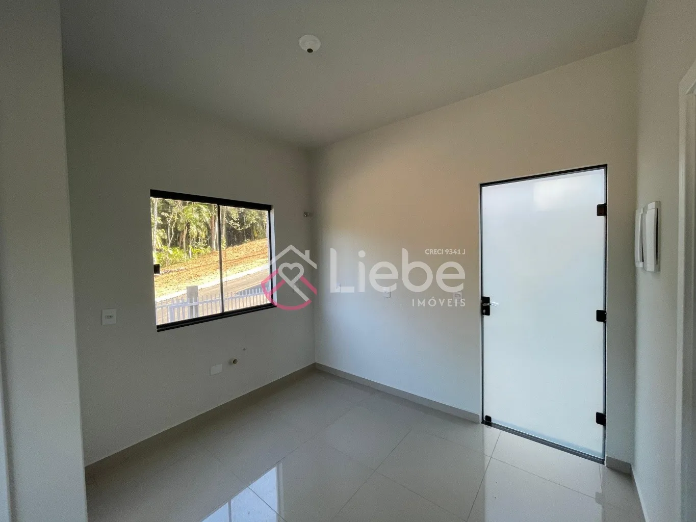 Casas com 03 dormitórios e uma suíte no Residencial LION II a partir de 70,00m de área privativa em cada unidade. Localizado no Bairro Ribeirão Clara na cidade de Pomerode. — foto 7