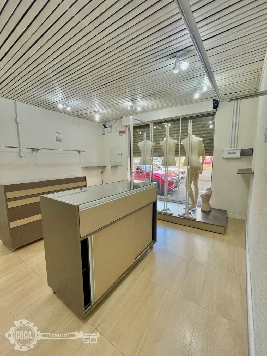 SALA TÉRREA PARA LOCAÇÃO. — foto 2