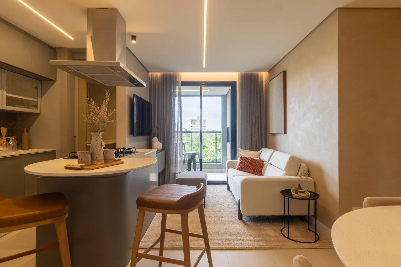 Apartamento mobiliado com 1 suíte mais 1 quarto à venda no bairro Santo Antônio em Joinville - SC, por R$ 913.435,00 - foto 1