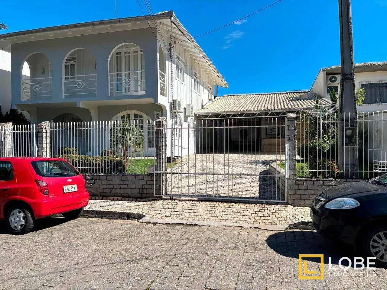 Casa à venda, 214 m por R$ 830.000,00 - Água Verde - Blumenau/SC - foto 1