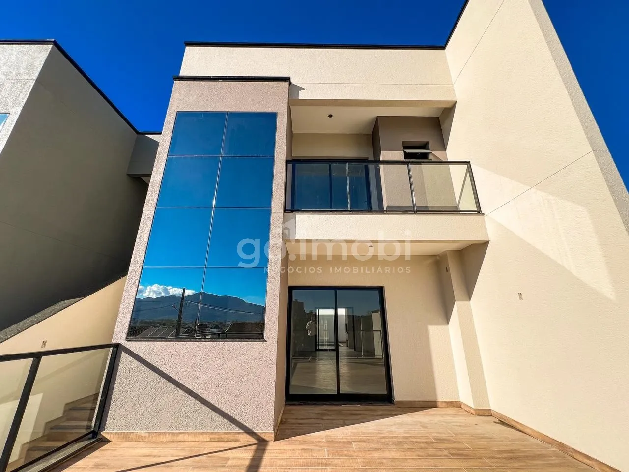 Sobrado Triplex Alto Padrão no Bairro Tapajós em Indaial — foto 4