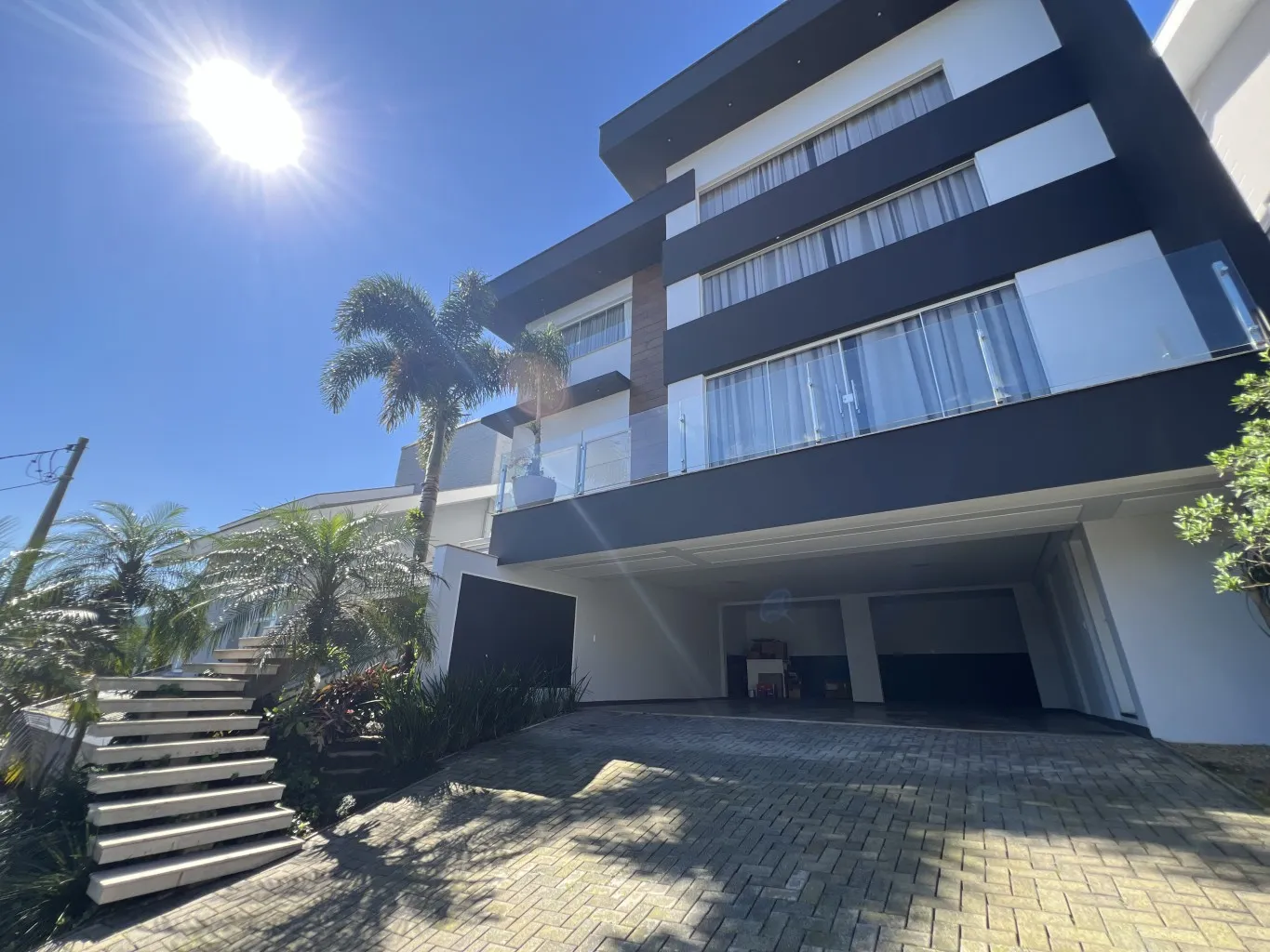 Casa Semimobiliada em Condomínio de Alto Padrão - Itoupava Central, Blumenau. — foto 2