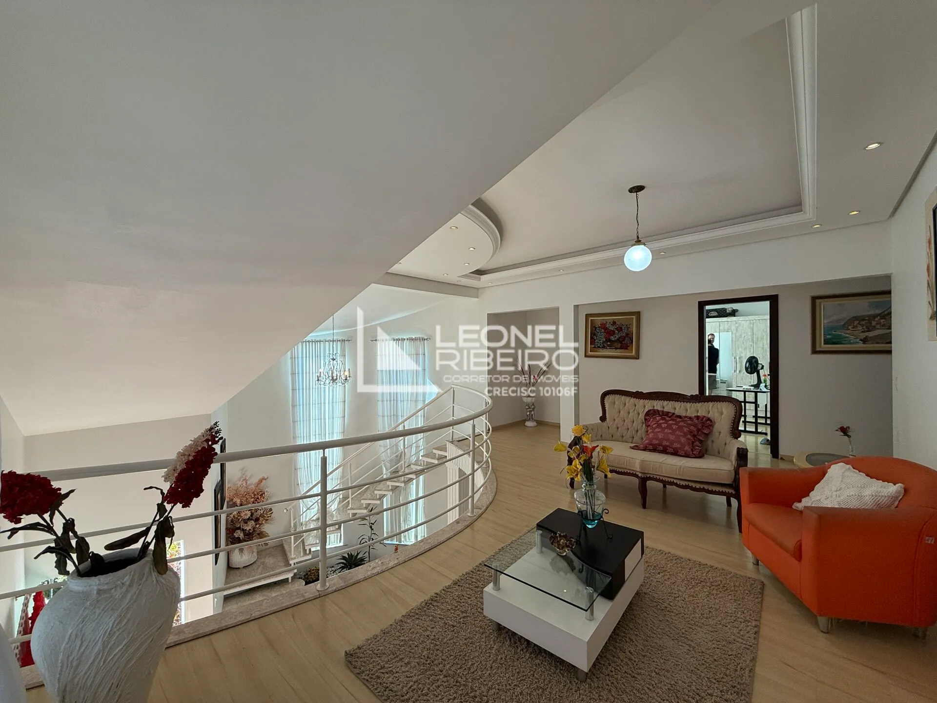 Casa com 4 dormitórios à venda, 247 m no bairro Centro em Timbó/SC — foto 3
