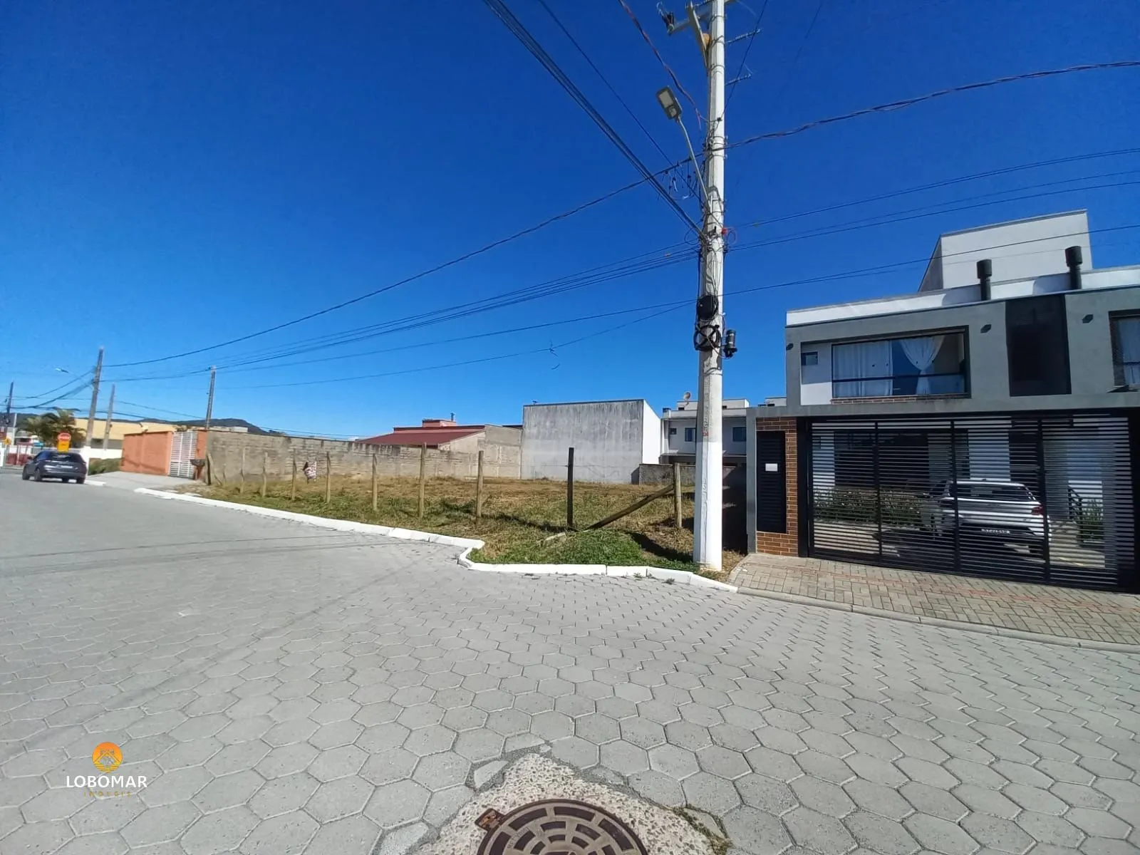 Terreno à apenas 740 metros do mar, no Centro de Balneário Piçarras SC! — foto 6