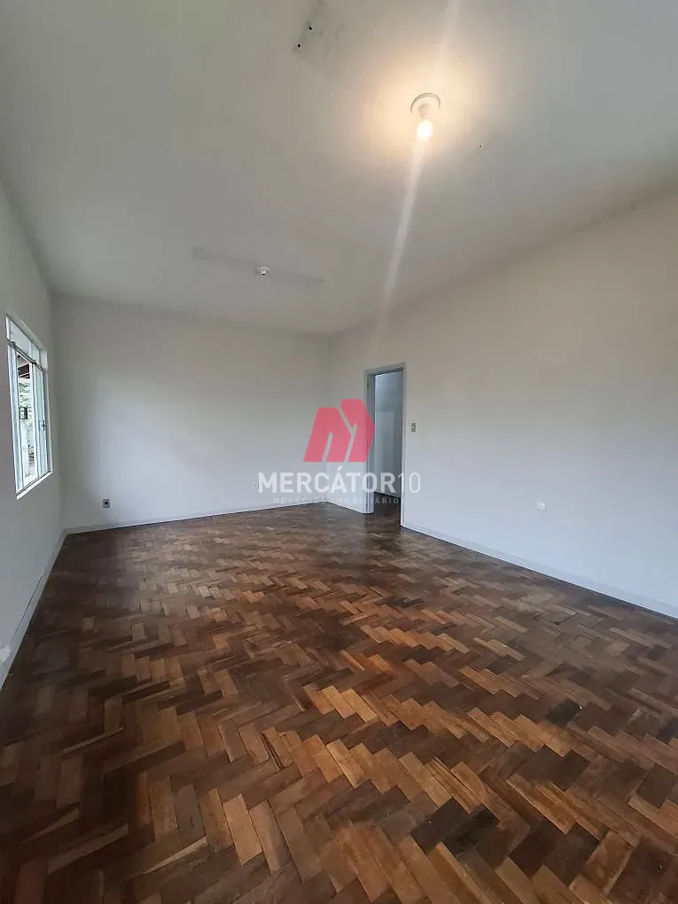 Casa · para alugar · 3 quartos · 159.9m² · Vila Nova, Blumenau