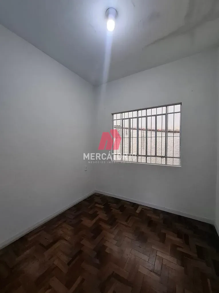 Casa · para alugar · 3 quartos · 159.9m² · Vila Nova, Blumenau