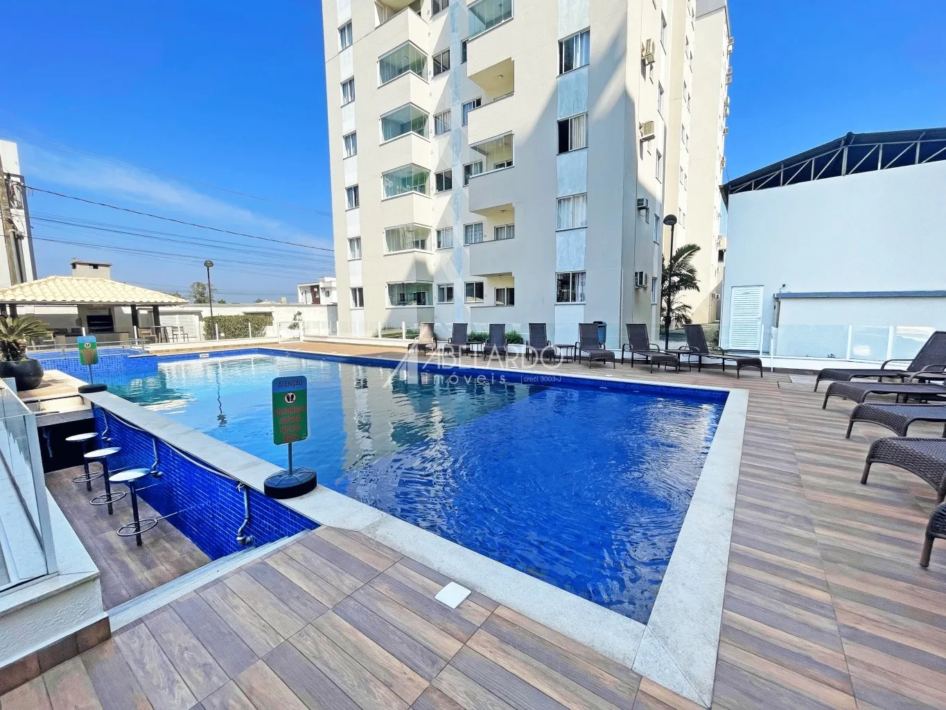 APARTAMENTO COM DOIS DORMITÓRIOS, EM CONDOMÍNIO HOME CLUB A 400M DO MAR - BAIRRO ITACALOMI, EM BALNEÁRIO PIÇARRAS — foto 3