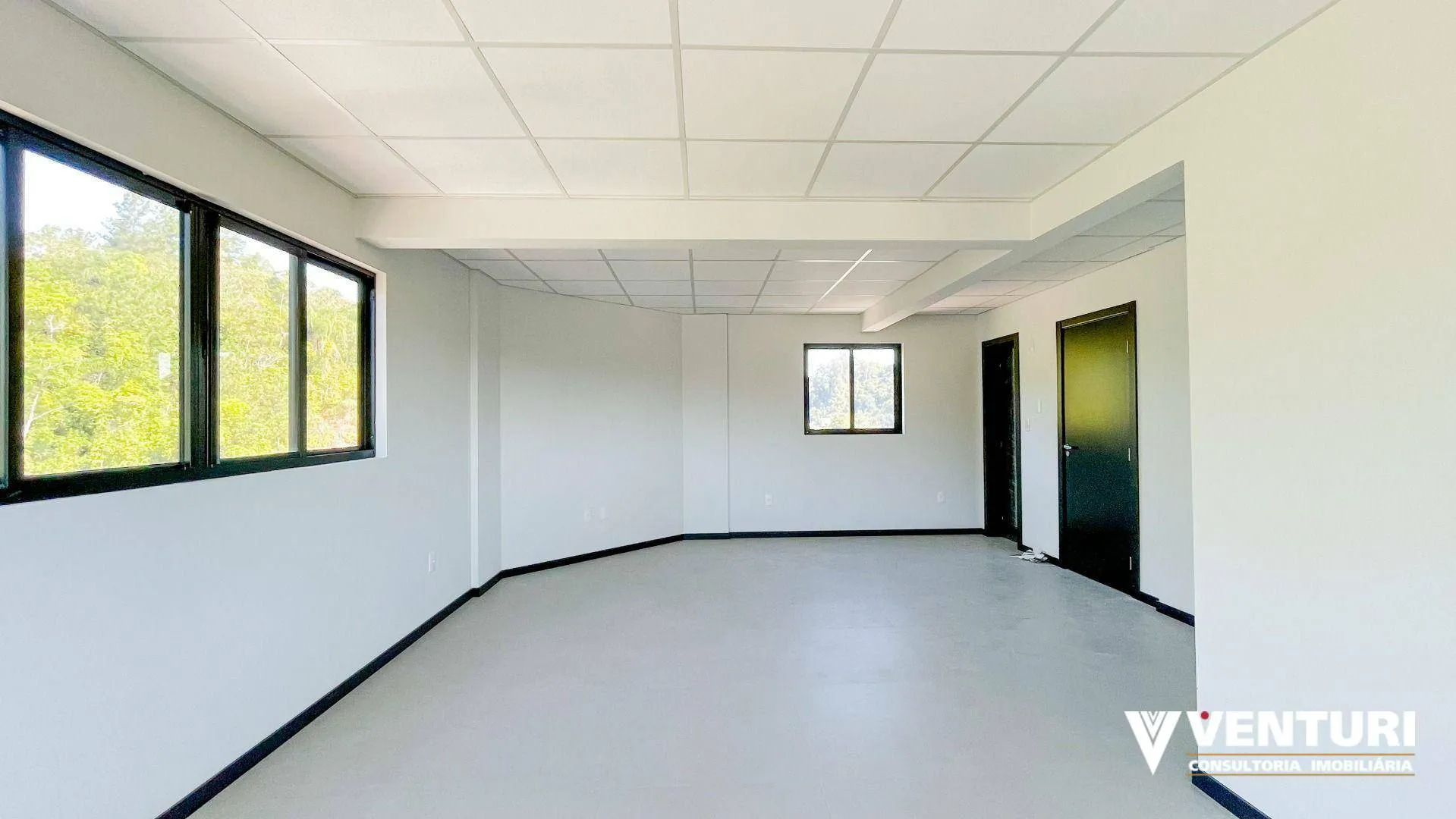 Sala para alugar, 39 m por R$ 2.159,48/mês - Ponta Aguda - Blumenau/SC — foto 3