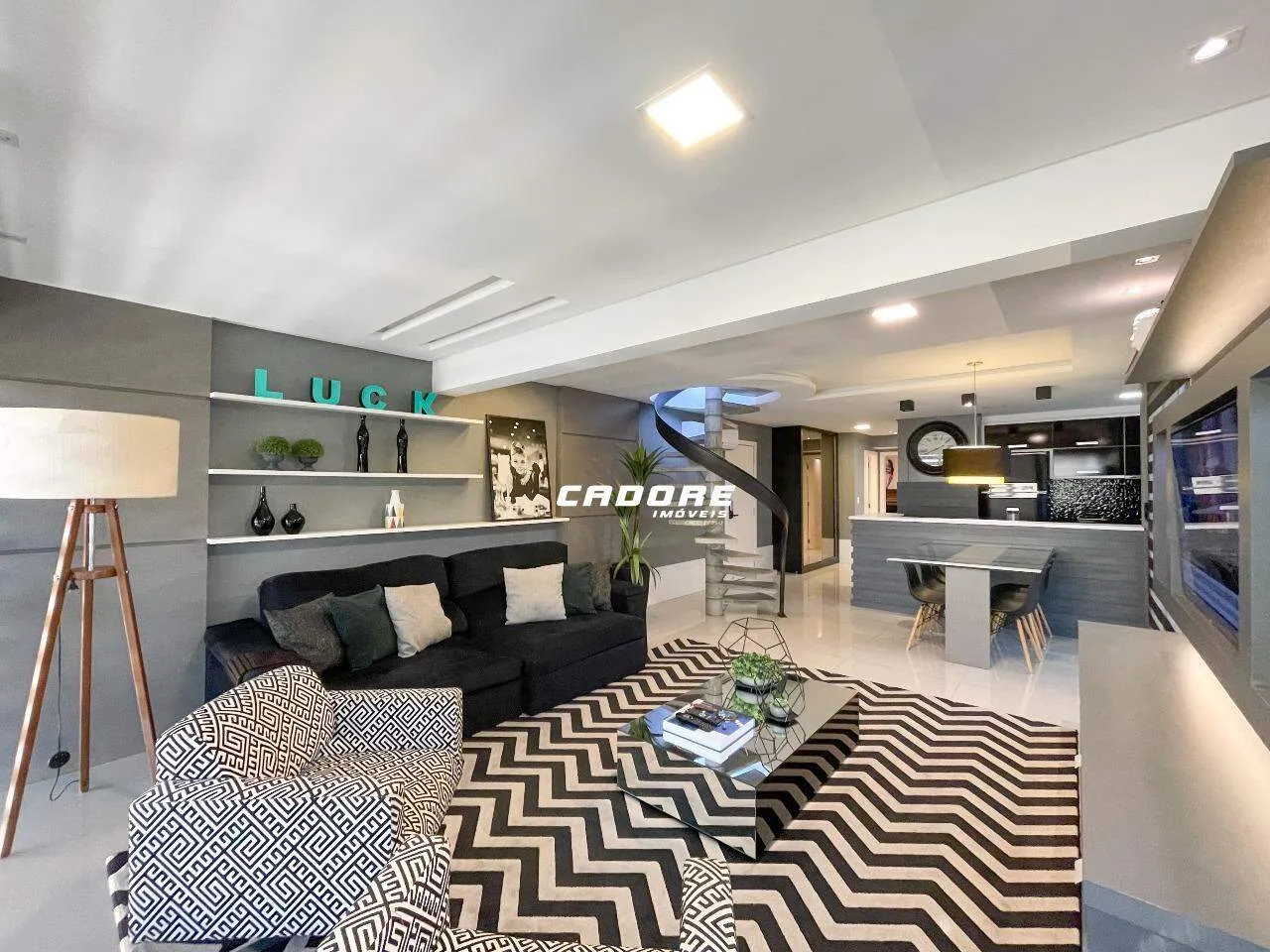 Cobertura Mobiliada com Área de Festas e Jacuzzi no Jardim Blumenau — foto 2