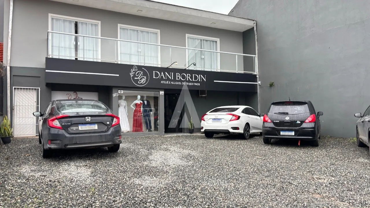 Prédio comercial semimobiliado à venda no bairro Itaum em Joinville - SC por R$ 1.500.000,00. - foto 1