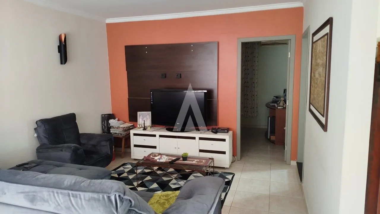 Casa com 3 suítes mais 1 quarto à venda no bairro Itaum em Joinville - SC por R$790.000,00 — foto 7