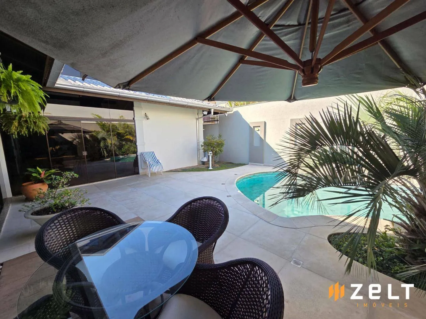 Casa com 3 dormitórios à venda, 242 m por R$ 1.600.000,00 - Fortaleza - Blumenau/SC — foto 2