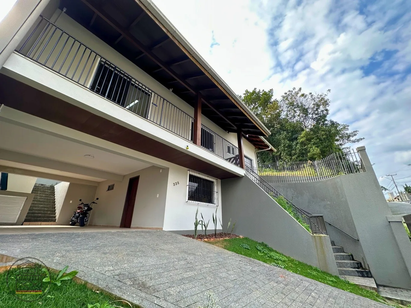 Para quem quer ter uma casa com excelente custo beneficio para persolanizar do seu jeito, chegou a hora!!! - foto 1