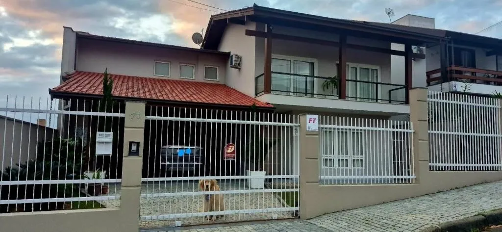 SOBRADO no SAGUAÇÚ com 3 quartos para VENDA, 0 m - foto 1