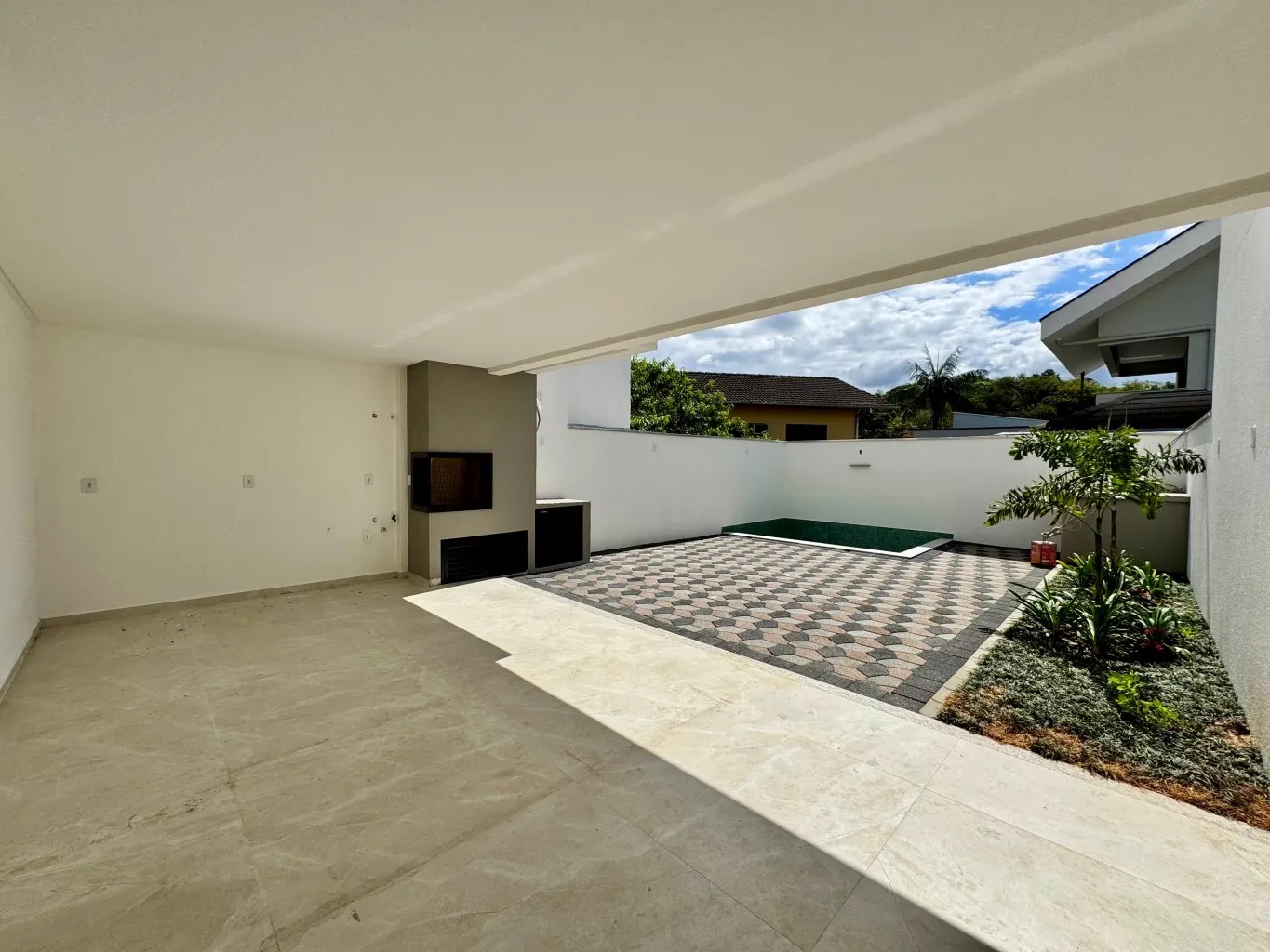 Sobrado Triplex na Escola Agrícola - Sofisticação e Conforto! — foto 6