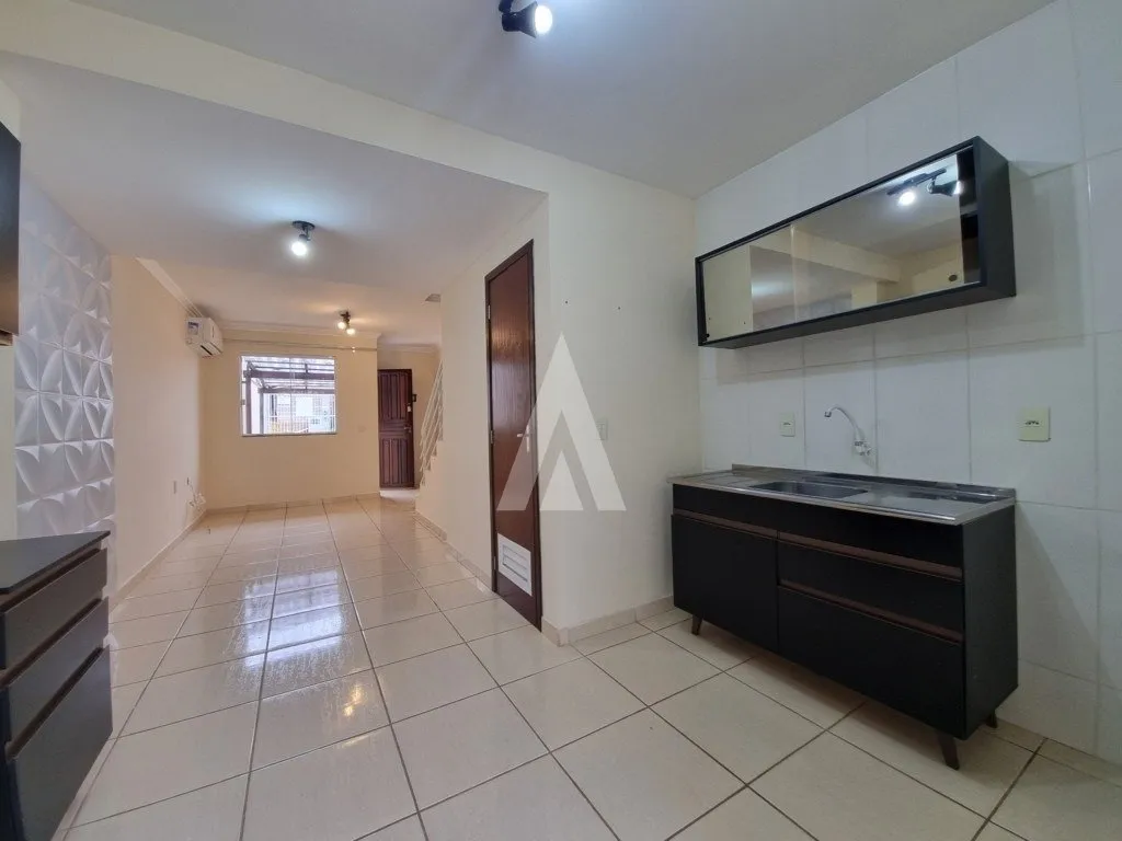 Casa Geminada com 2 quartos à venda no bairro Iririu em Joinville, por R$ 375.000,00. — foto 5