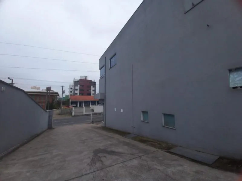 Prédio comercial disponível para seu negócio na Vila Nova! — foto 5