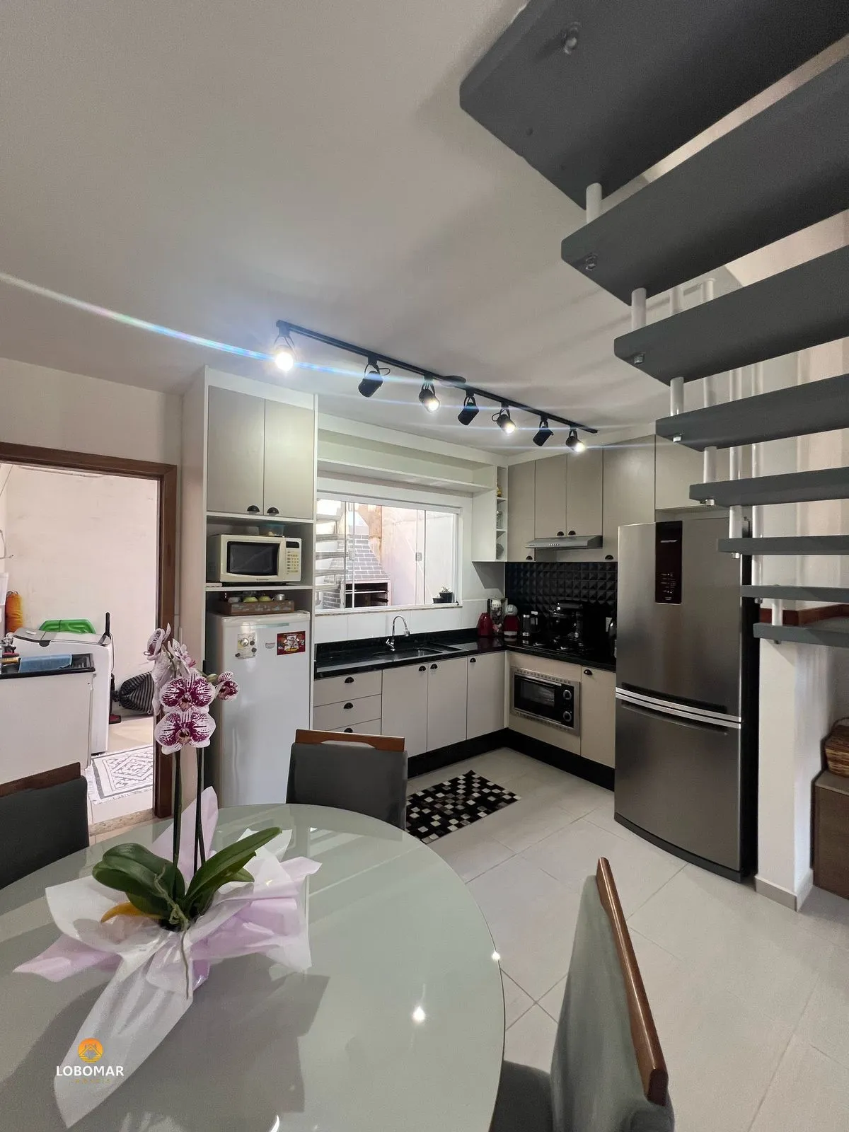 Sobrado mobiliado à venda por R$ 583.000,00 - Balneário Piçarras/SC! — foto 5