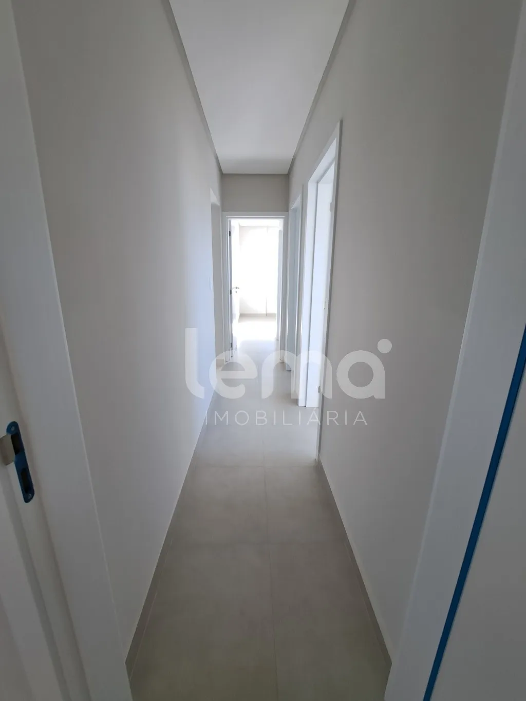 Apartamento 3 dormitórios, sendo 1 suíte - Gravatá - Navegantes/SC — foto 3