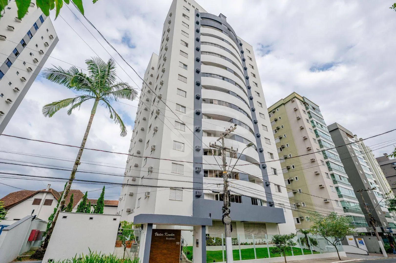 Apartamento com 3 dormitórios à venda, 109 m por R$ 790.000,00 - Victor Konder - Blumenau/SC - foto 1
