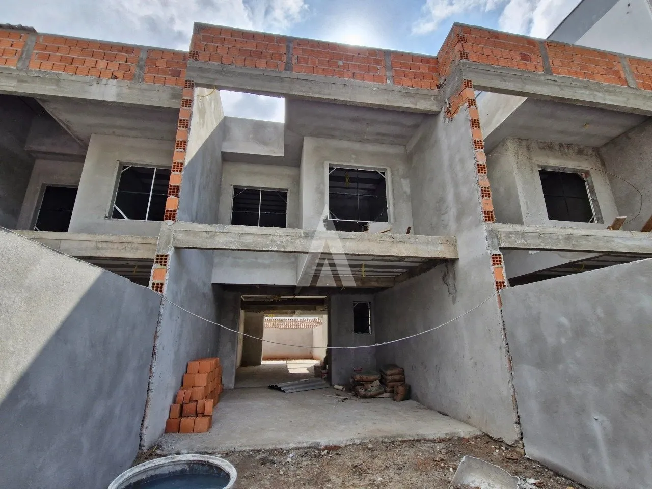 Sobrado geminado com 1 suíte e 2 quartos à venda no bairro Iririú em Joinville-SC por R$728.000,00. — foto 6