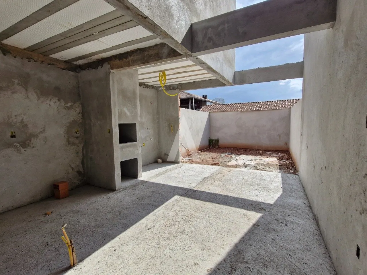 Sobrado geminado com 1 suíte e 2 quartos à venda no bairro Iririú em Joinville-SC por R$728.000,00. — foto 7