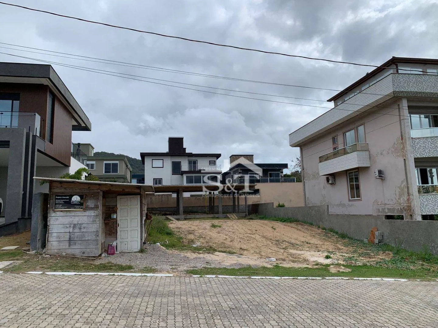 Terreno no condomínio Alto dos Ingleses! - foto 1