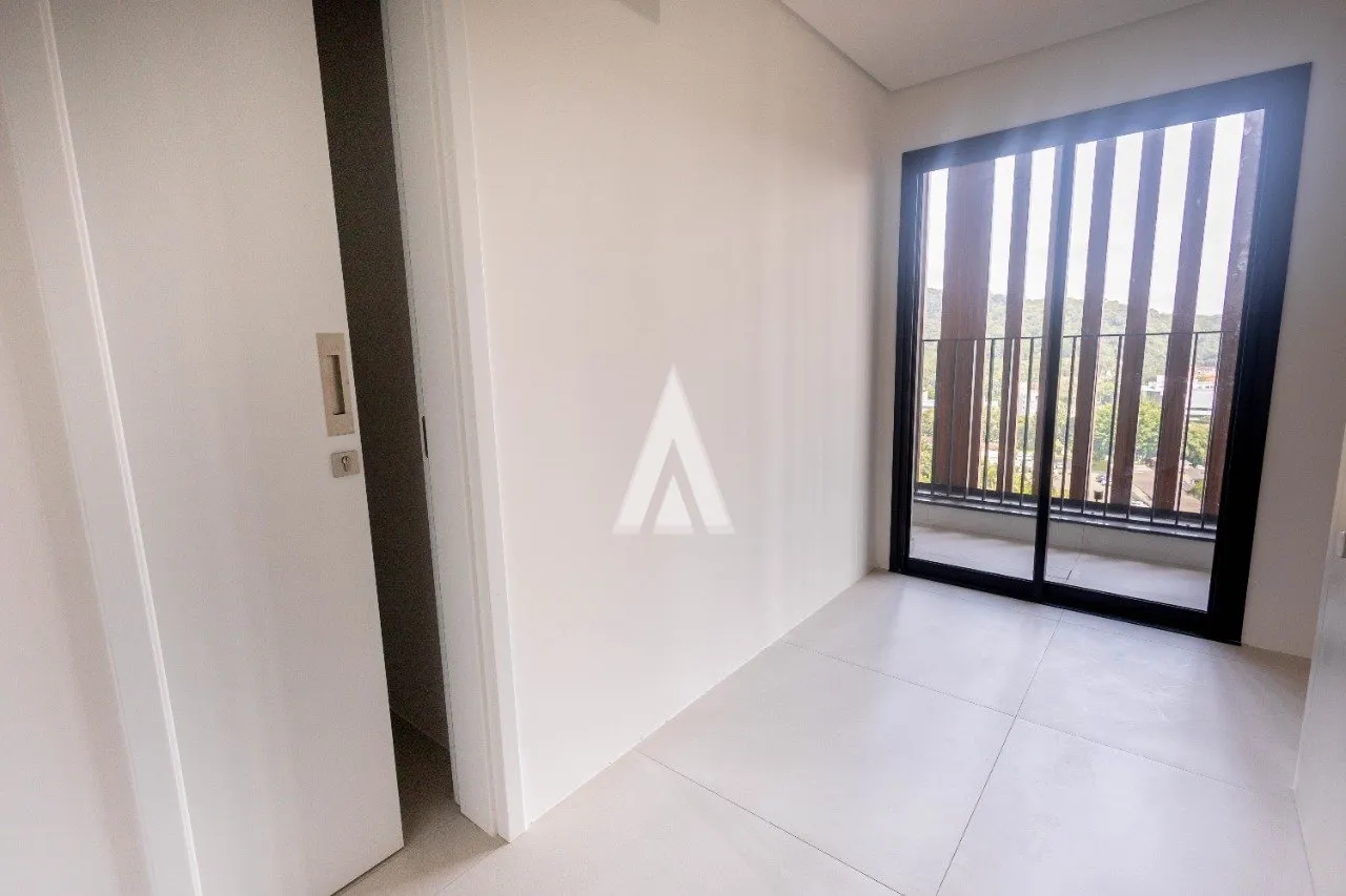 Apartamento com 3 suítes à venda no bairro Atiradores em Joinville-SC por R$2.590.000,00. — foto 6