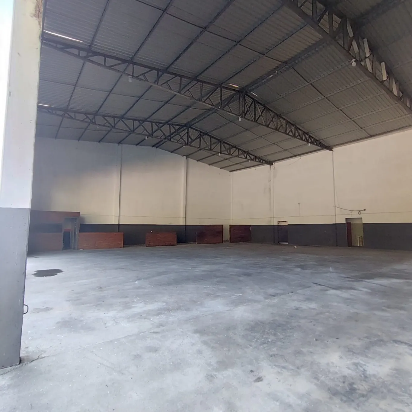 Galpão para Uso Comercial na Itoupava Central - Blumenau — foto 2
