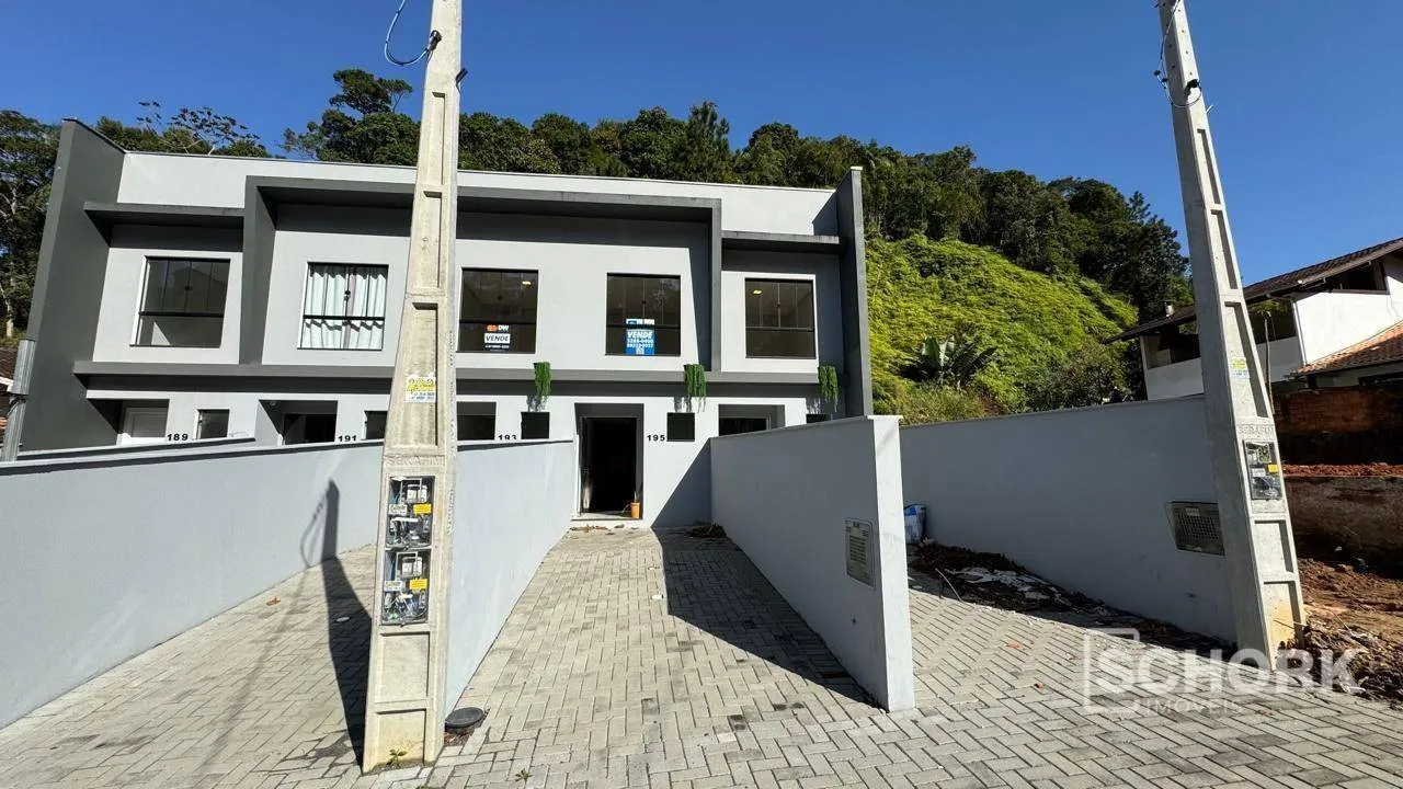 Sobrado com 2 dormitórios à venda, 68 m por R$ 335.000,00 - Fortaleza - Blumenau/SC - foto 1