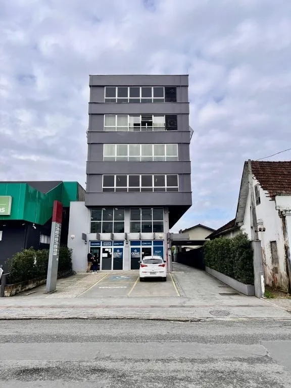 SALA COMERCIAL no CENTRO com 0 quartos para LOCAÇÃO, 175 m - foto 1