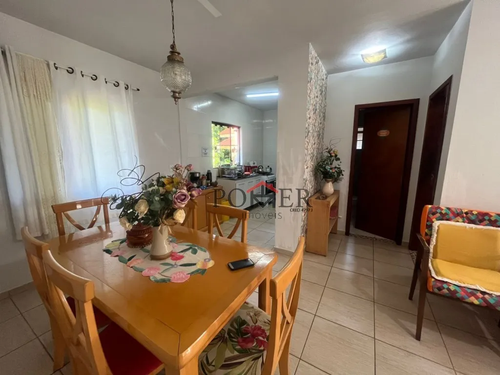 Casa no Bairro Centro com 93,68m de construção, edificado num terreno com 543,55m. Ideal para quem busca imóvel com perfil de investimento para locação. — foto 7