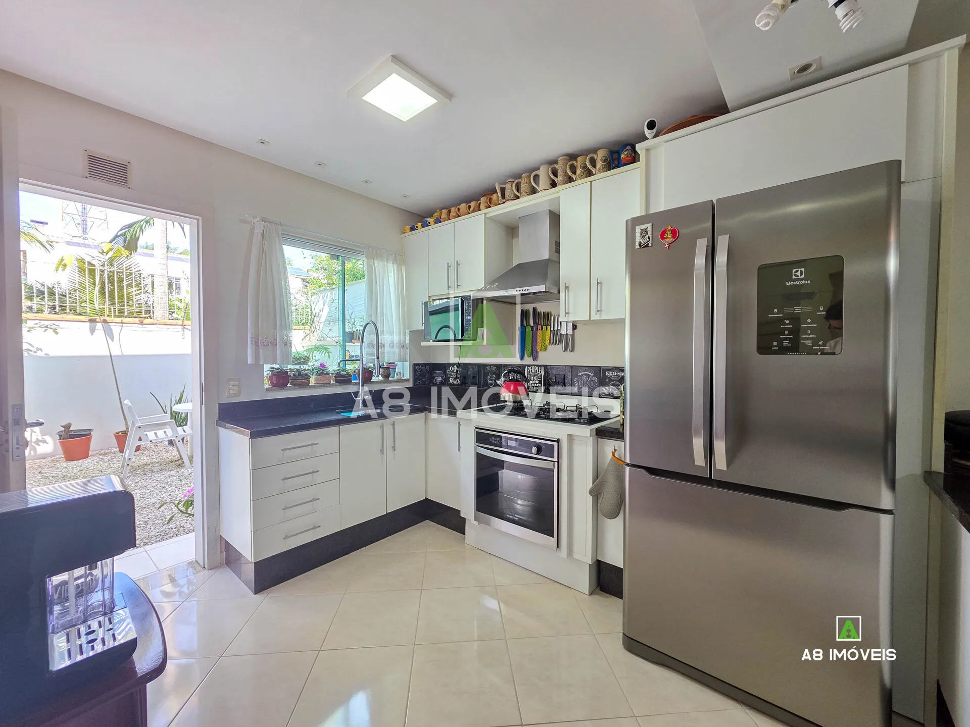 SOBRADO BAIRRO VORSTADT COM 3 QUARTOS SENDO 1 SUÍTE COM 2 VAGAS BLUMENAU — foto 3