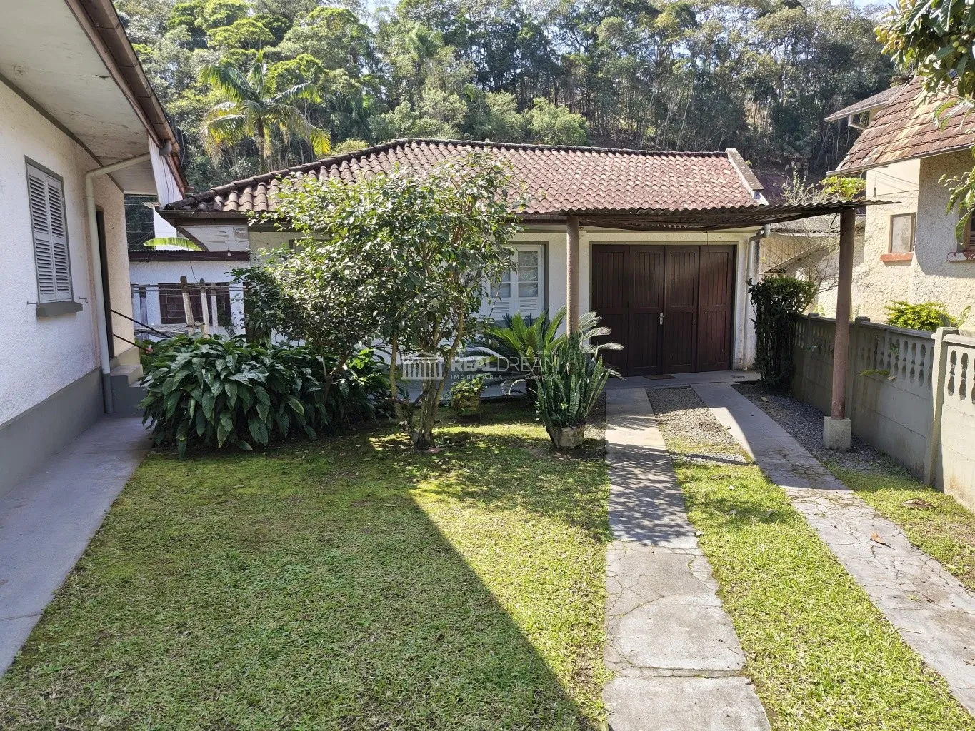 Casa Comercial e/ou Residencial na Rua São Bento no Bairro Vorstadt. — foto 5