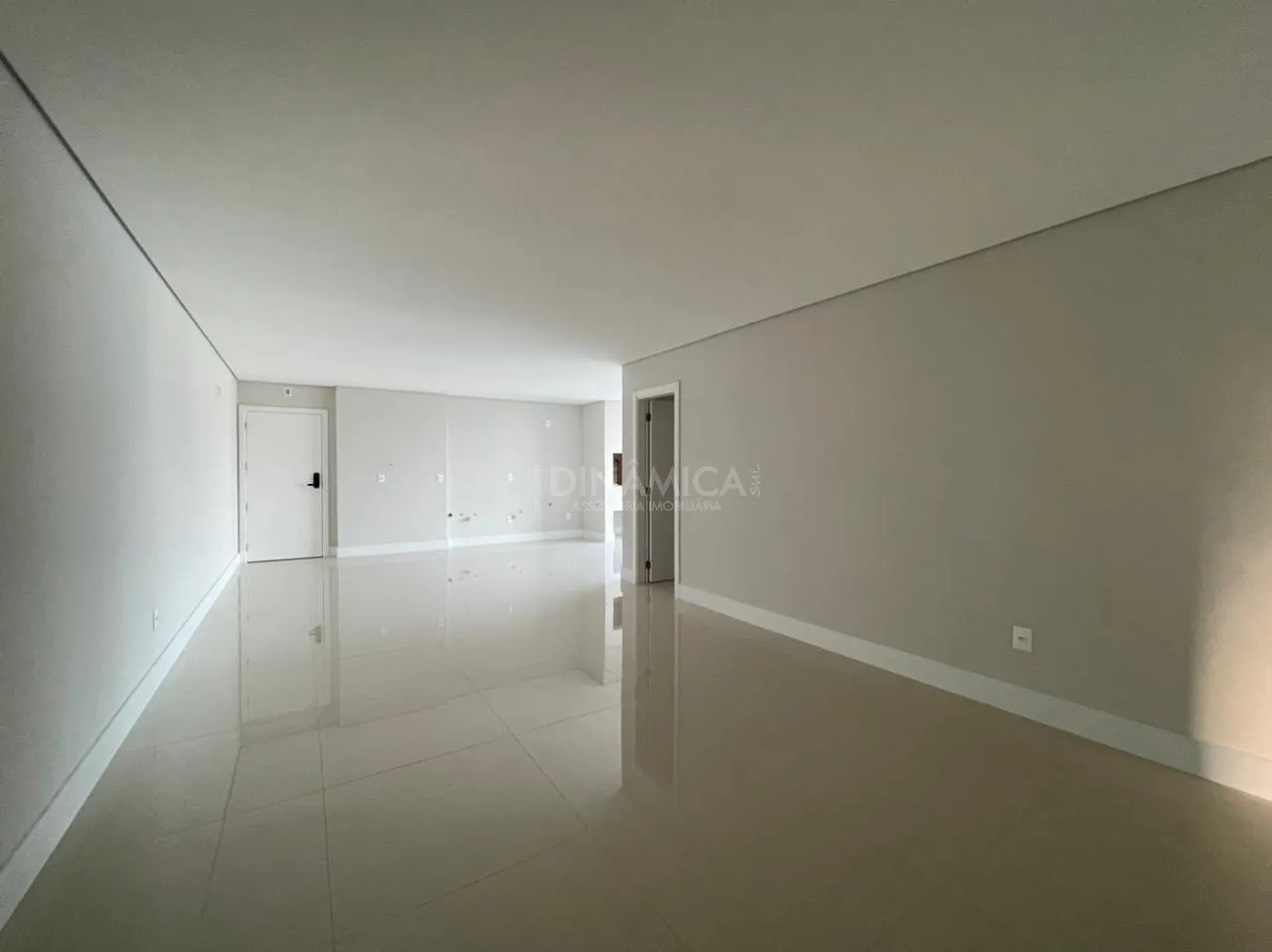 Oportunidade Única Frente Mar em Navegantes - Apartamento 3 suítes em Home Club! — foto 3