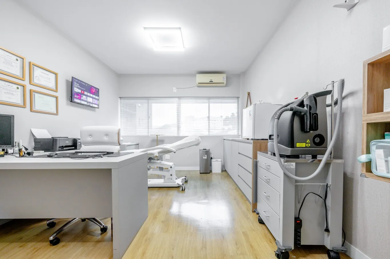Sala comercial mobiliada a venda na Dinâmica Sul — foto 2